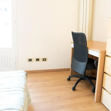 Floor Super View Of The Tower *